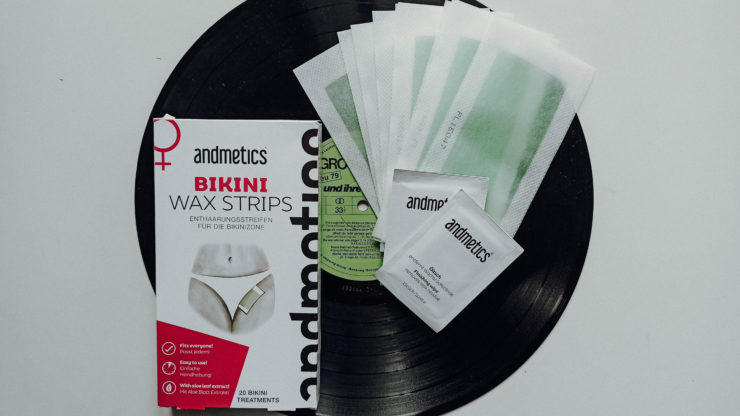 andmetics Bikini Wax Strips Header