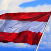 Nationalfeiertag Österreich-Fahne